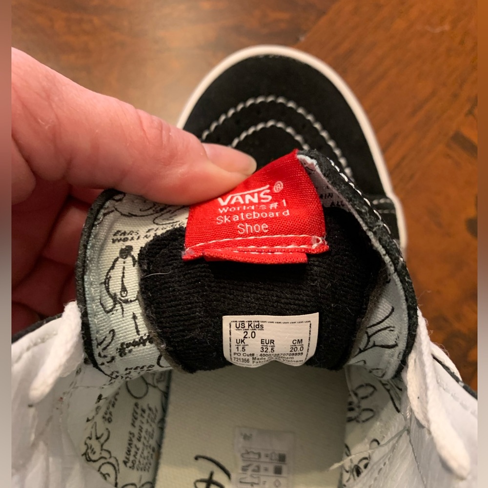 Disney X Vans for Mickeys 90th Anniversary Sk8 Hightop Kids - Picture 5 of 7